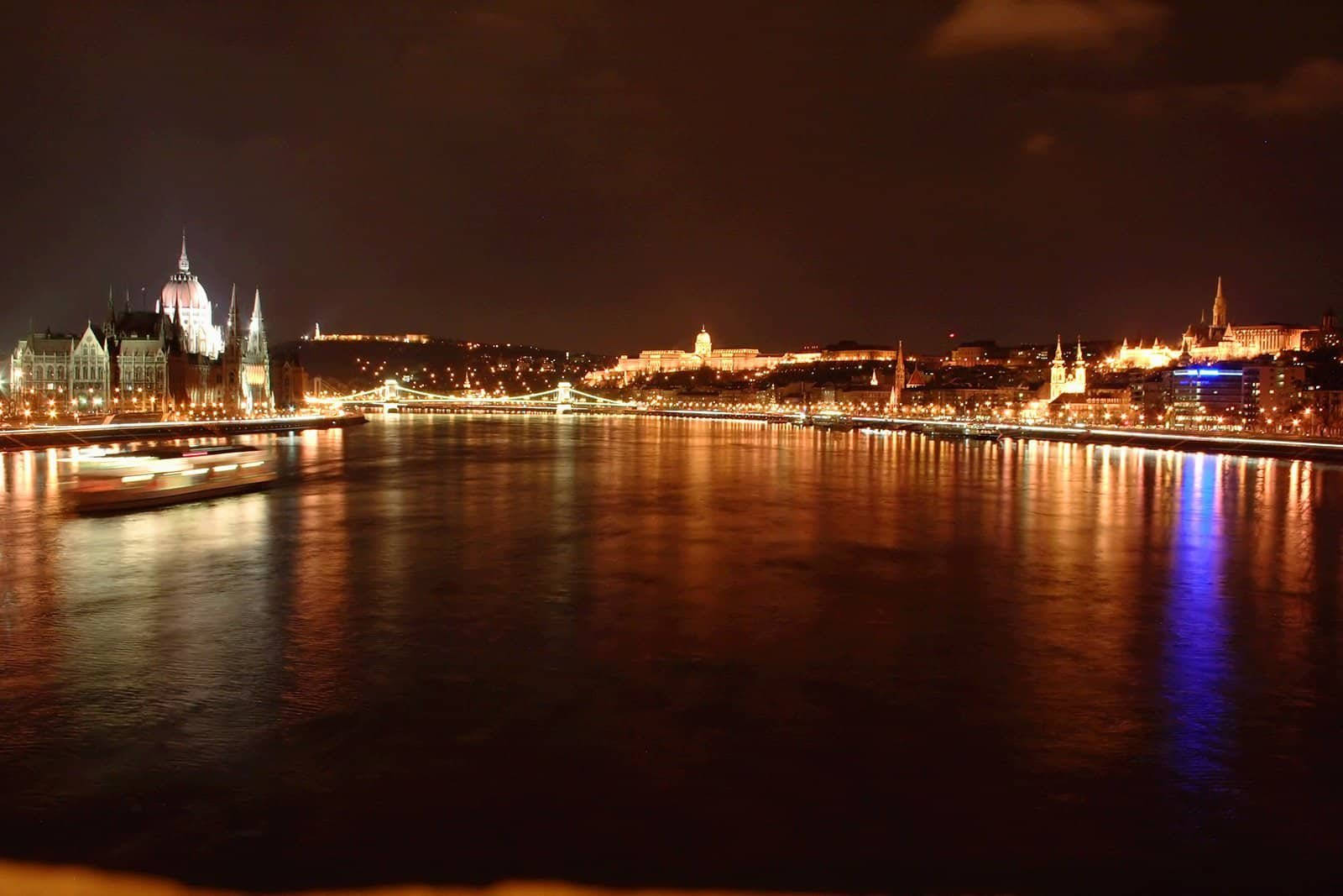 A View Of The Danube River At Night Wallpaper