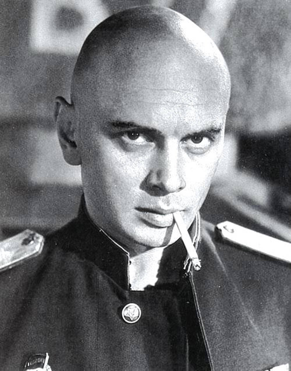 Actor Yul Brynner As Major Surov In Surrender Movie Wallpaper