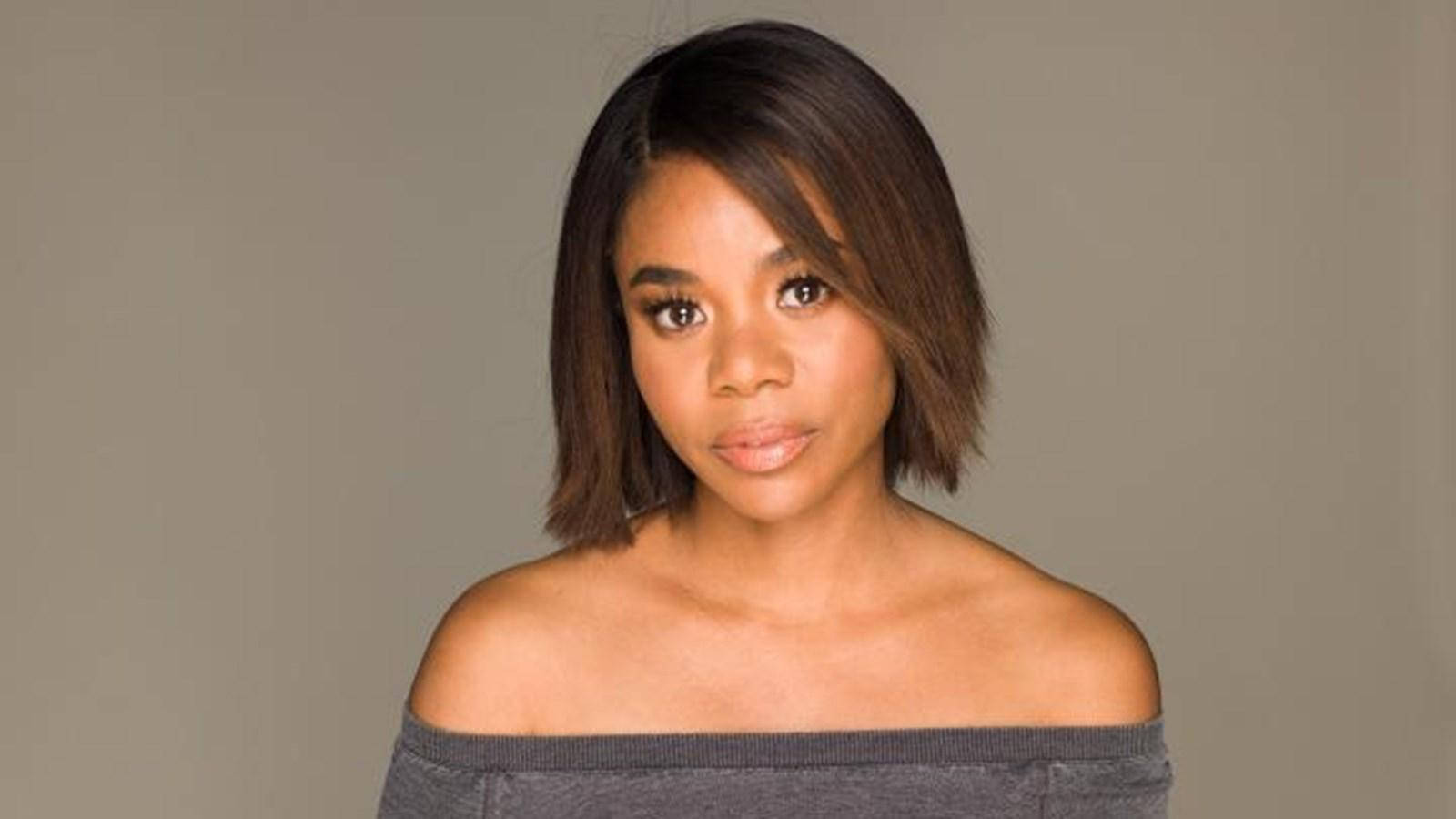 Actress Regina Hall Headshot Wallpaper