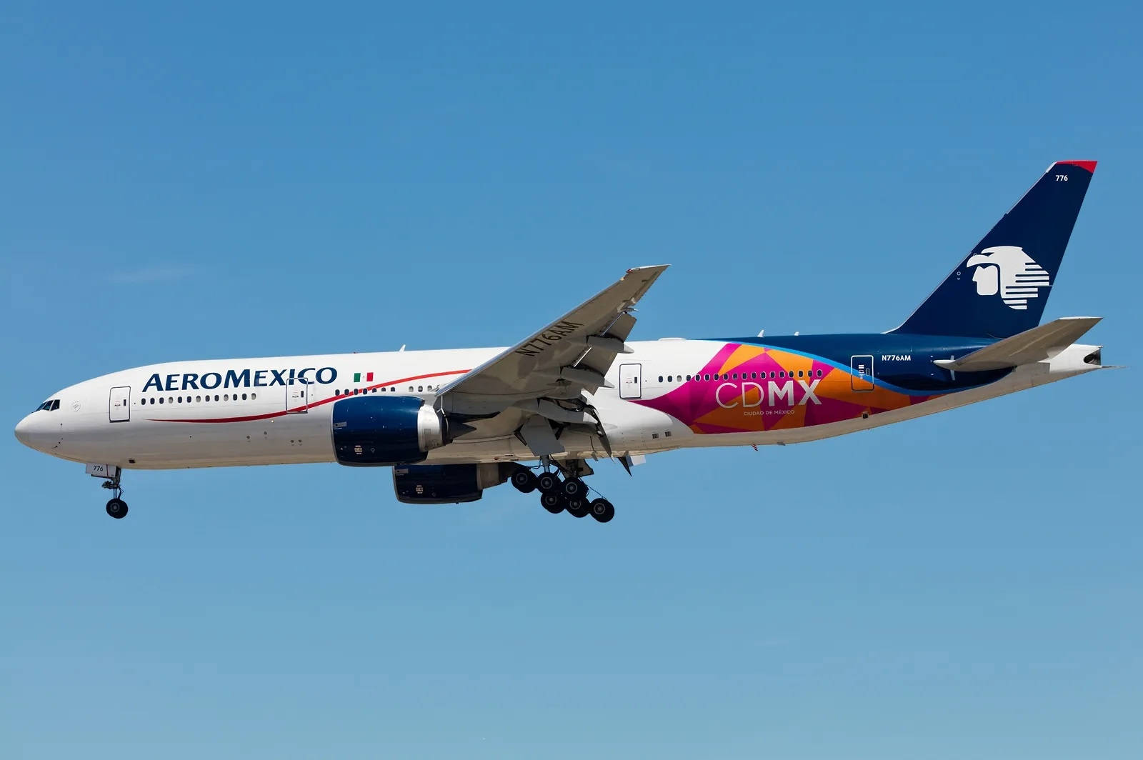 Aeromexico Airline Boeing 777-2q8 Plane Wallpaper