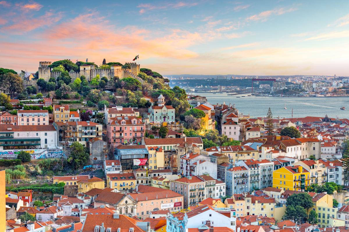 Aesthetic Landscape Lisbon Wallpaper