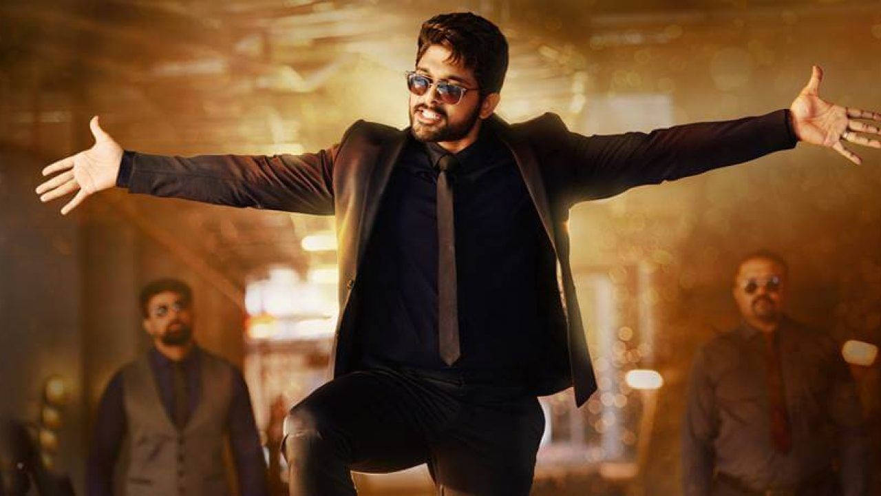 Allu Arjun With Open Arms Wearing Suit Wallpaper