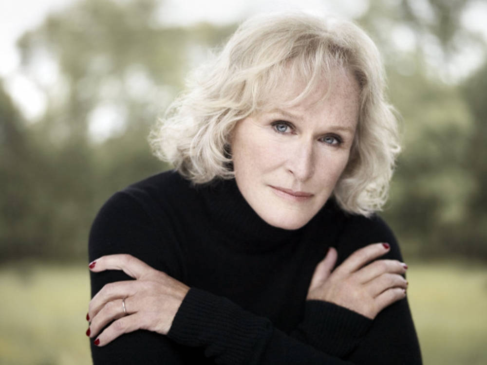 American Actress Glenn Close Headshot Wallpaper