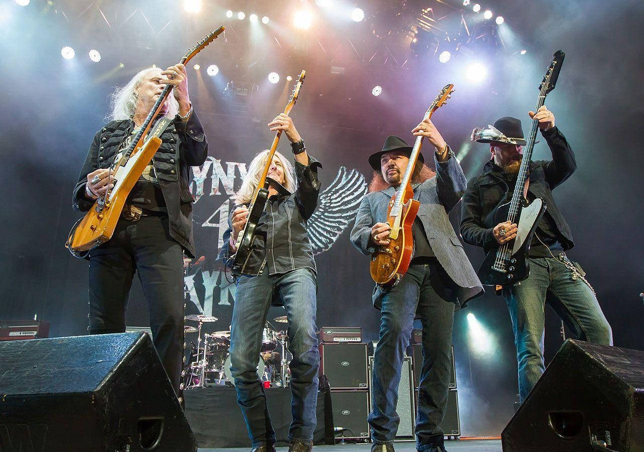 American Rock Band Lynyrd Skynyrd Guitarists Wallpaper