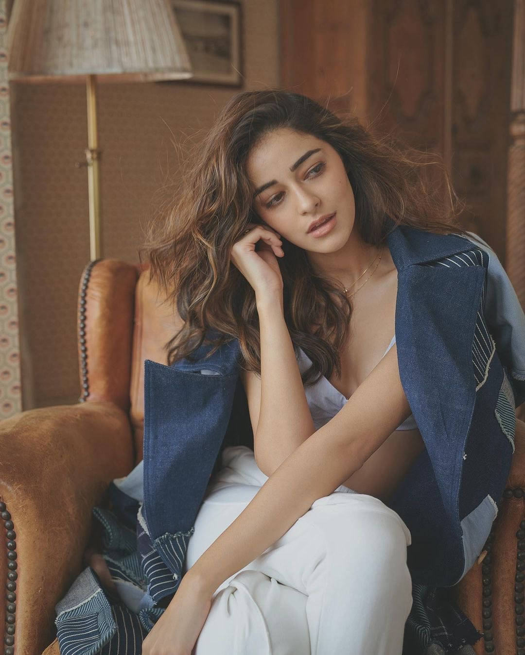 Ananya Pandey On Armchair Wallpaper