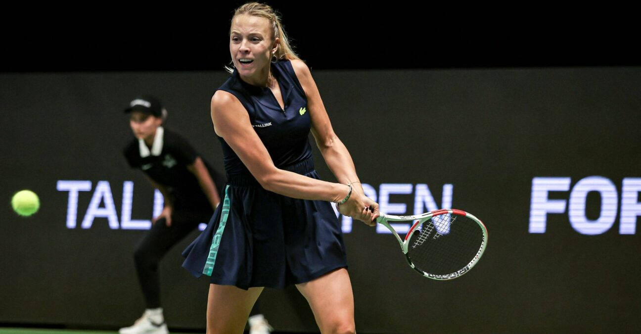 Anett Kontaveit Making A Big Swing Wallpaper