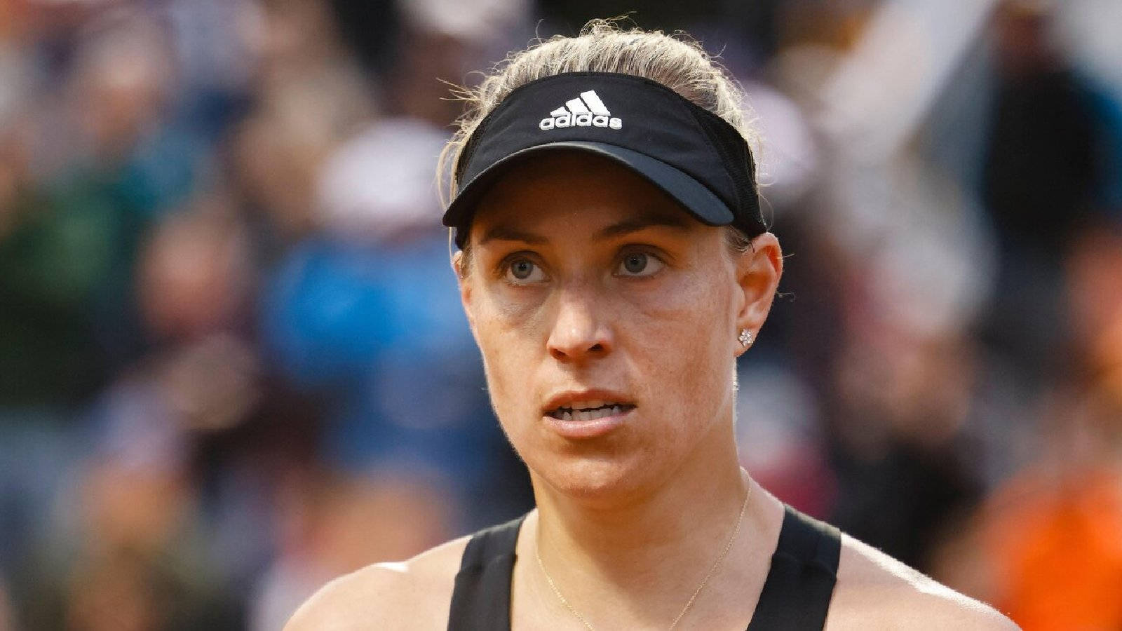 Angelique Kerber Tired Face Wallpaper