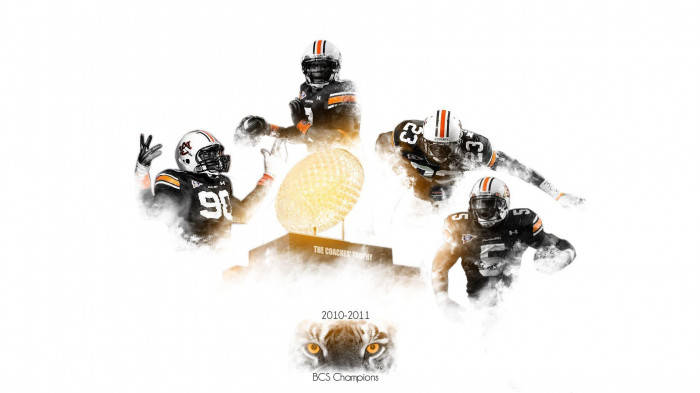 Auburn Football Action Posing Players Wallpaper