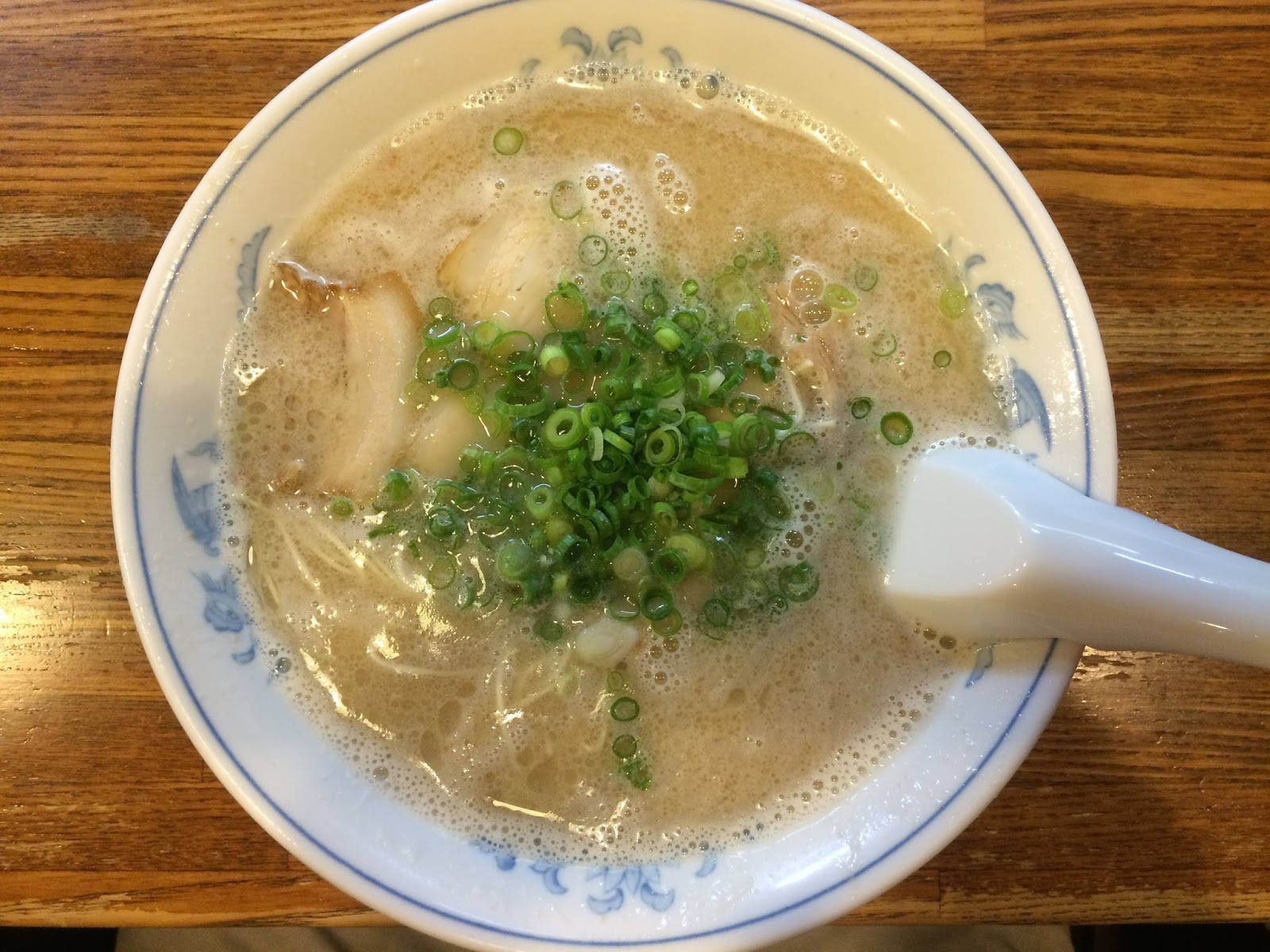 Authentic Hakata Ramen Dish - A Taste Of Japan Wallpaper