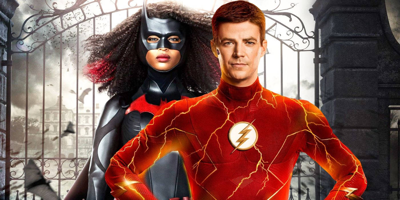 Batwoman And The Flash: Speeding Superheroes Wallpaper