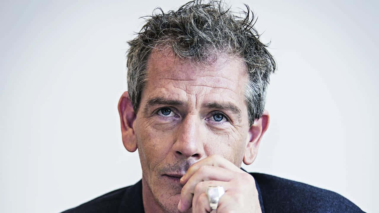 Ben Mendelsohn Intense Gaze Wallpaper