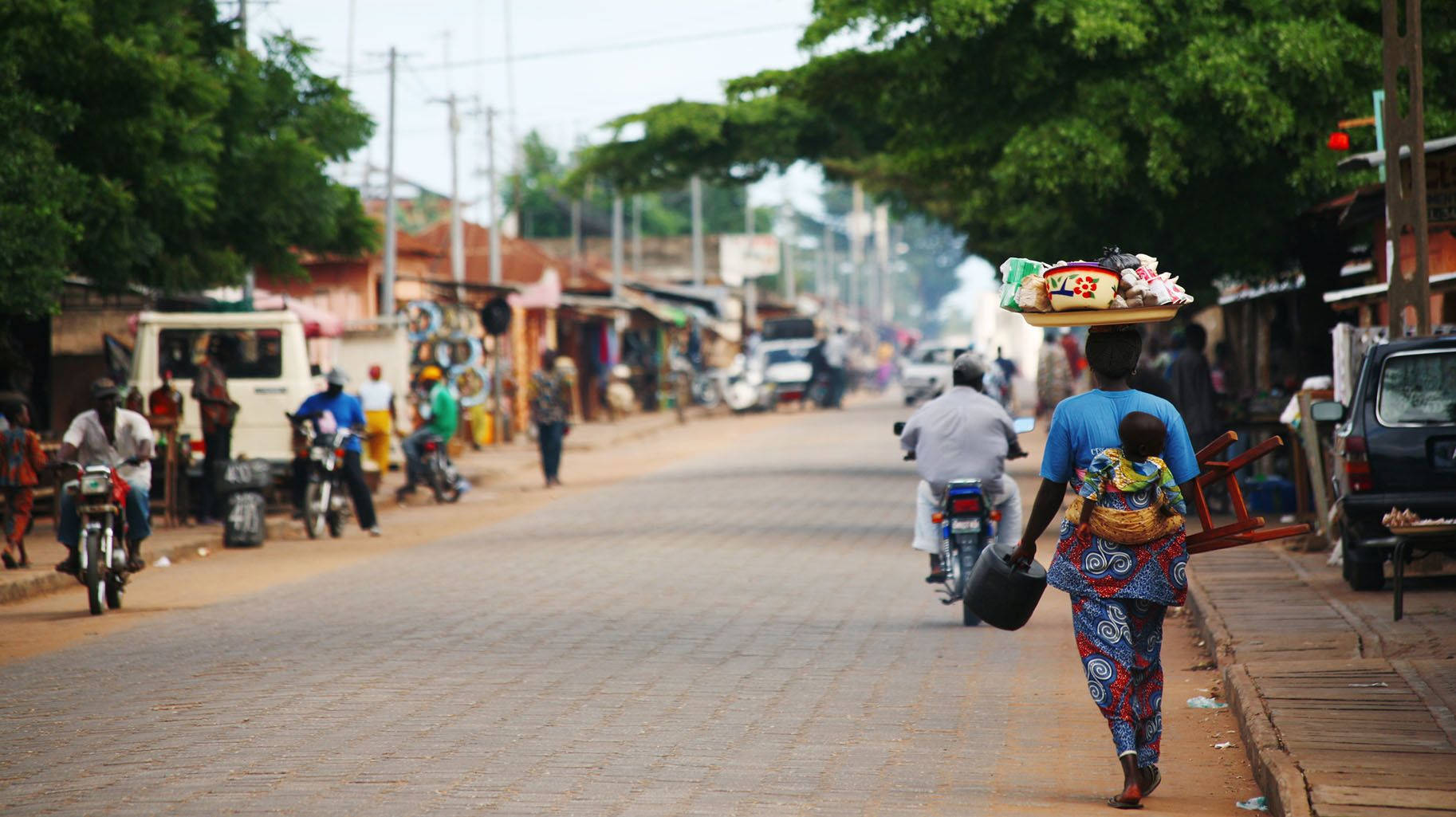 Benin Road Wallpaper