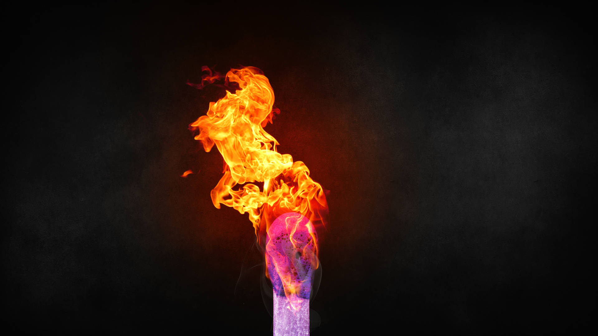 Best 4k Uhd Fire Torch Wallpaper