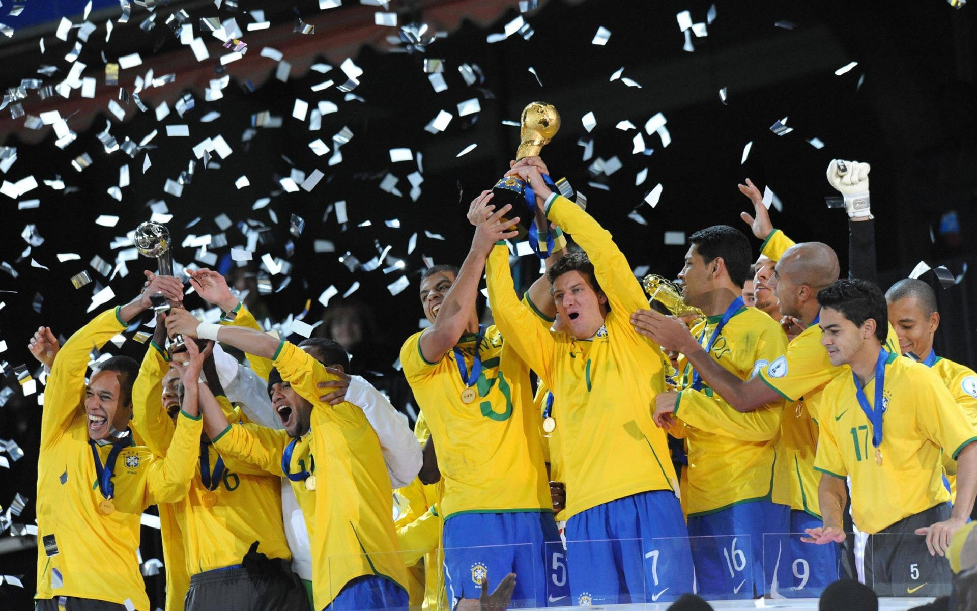 Brazil National Football Team 2009 Fifa Victory Wallpaper