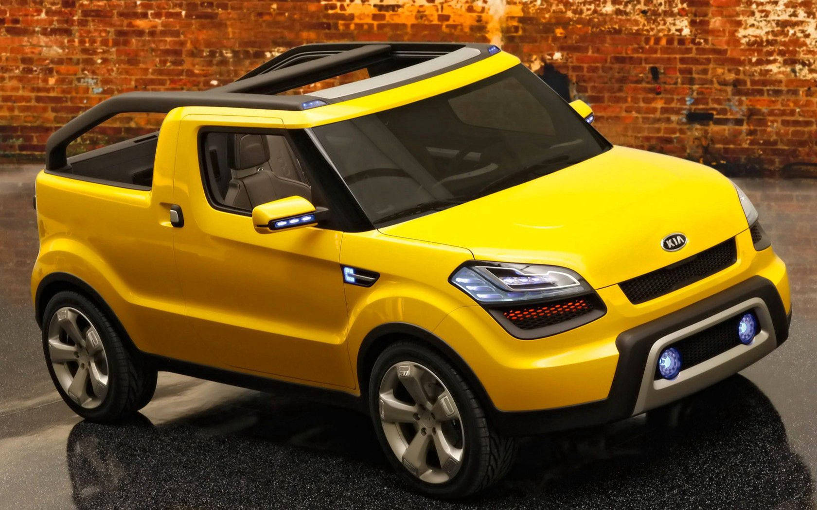Bright And Bold: Kia Soulster Yellow Concept Wallpaper