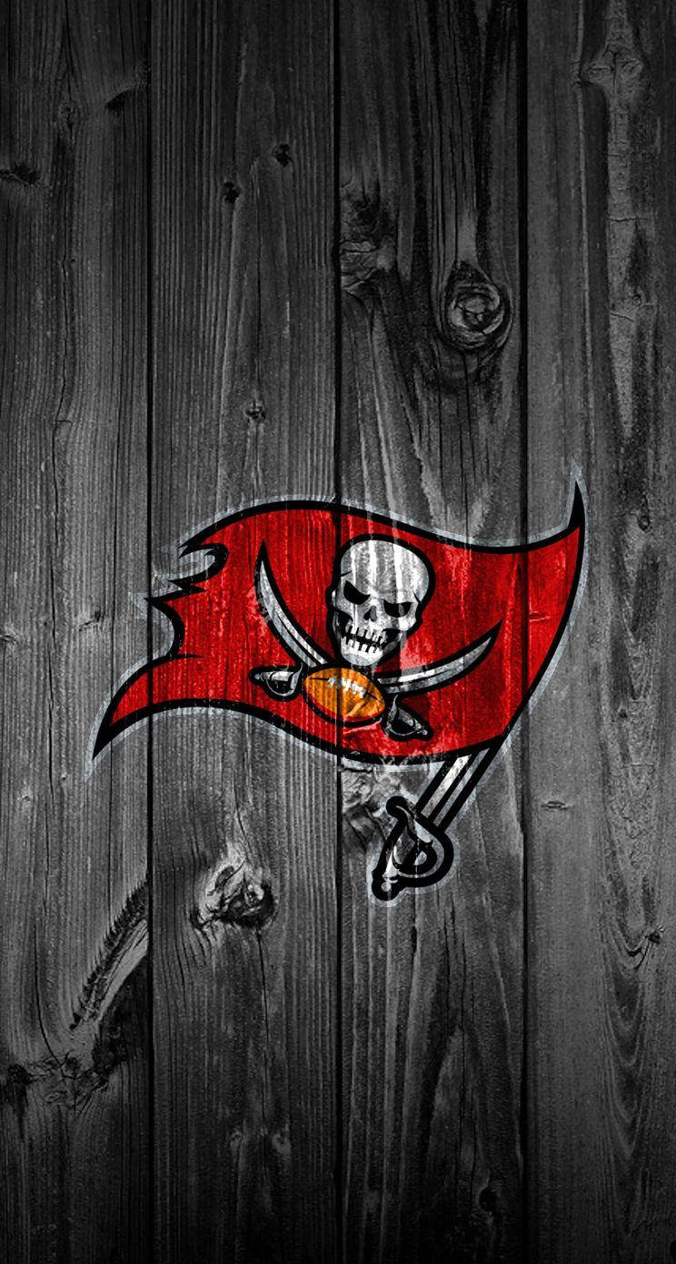 Buccaneers Vertical Planks Wallpaper