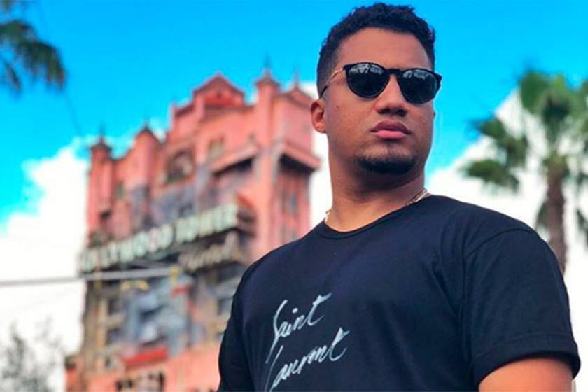 Canal Kondzilla At Disney World Wallpaper