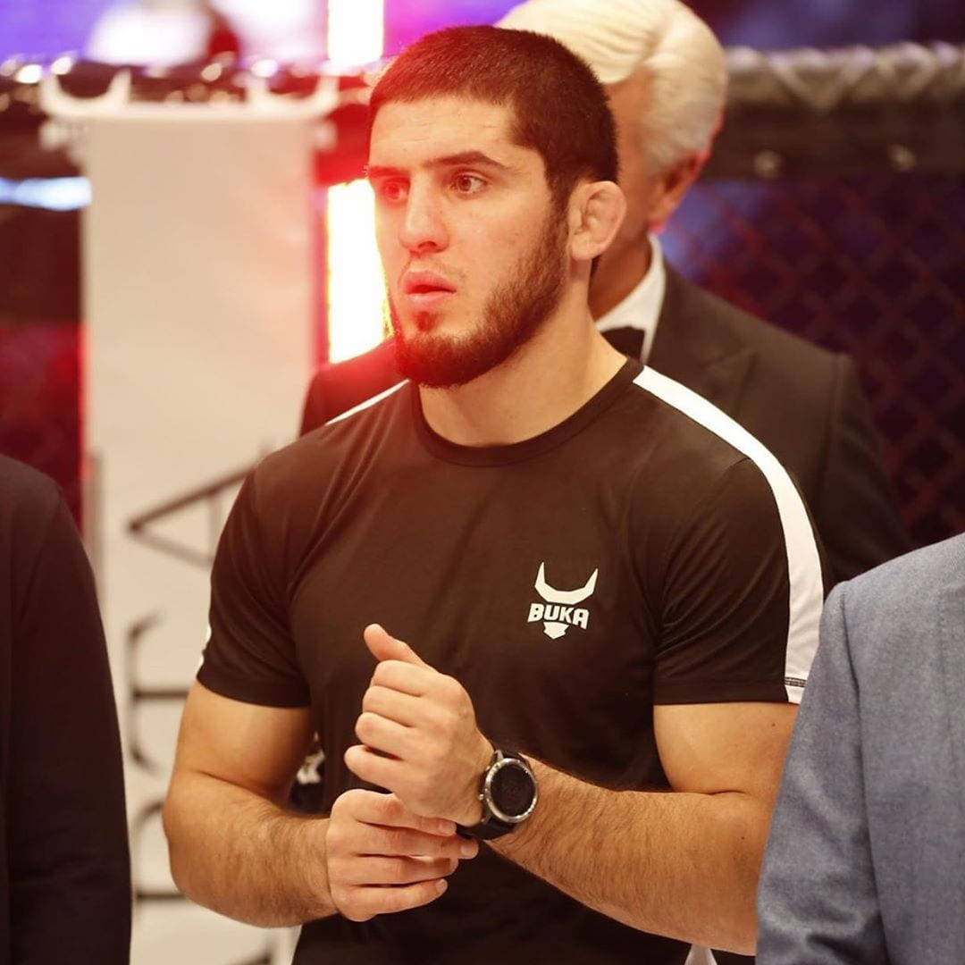 Candid Photo Of Islam Makhachev Wallpaper