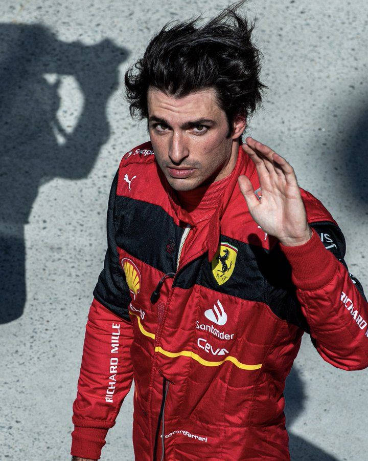 Carlos Sainz Jr Waving To Fans Wallpaper