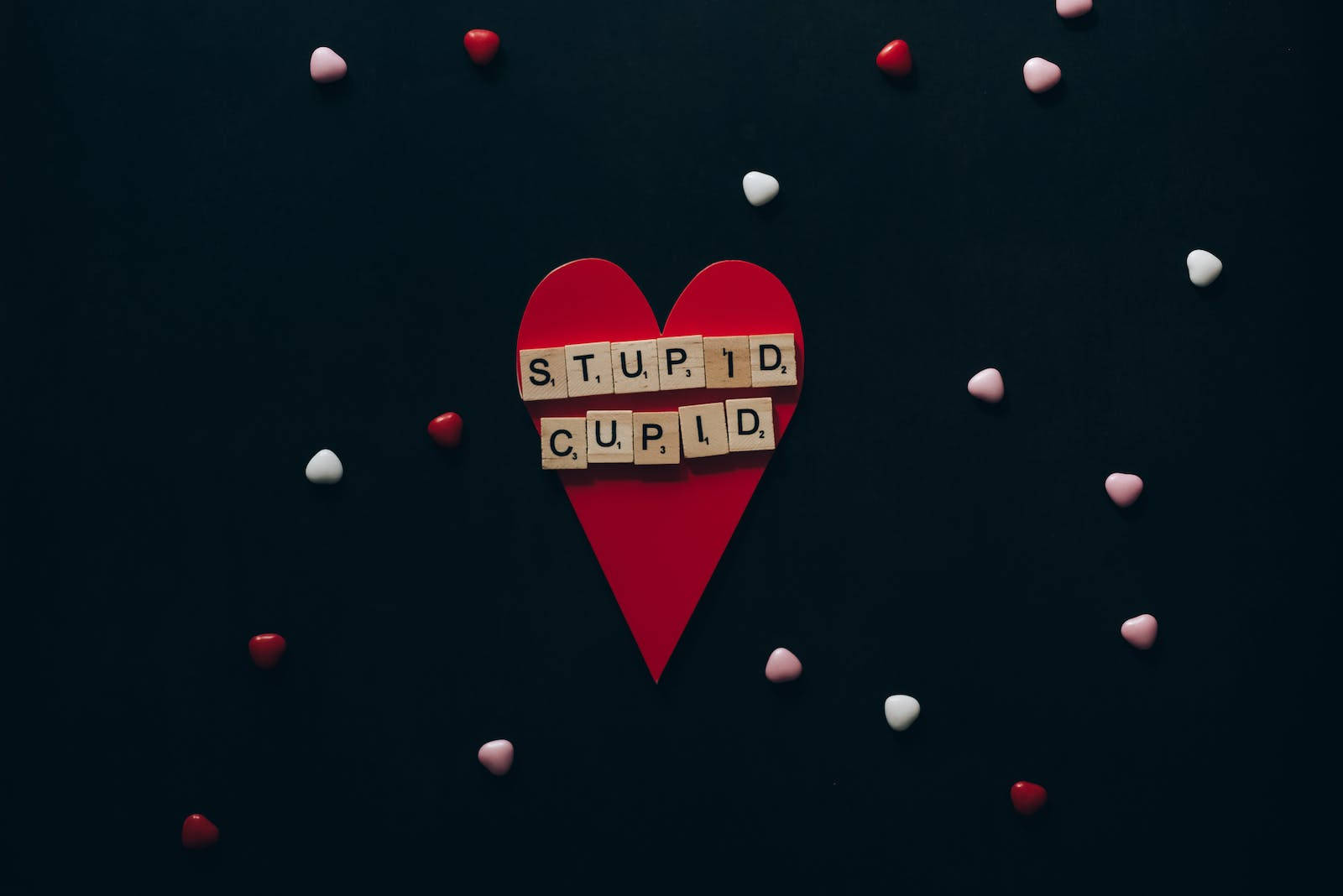 Classic Stupid Cupid Wallpaper