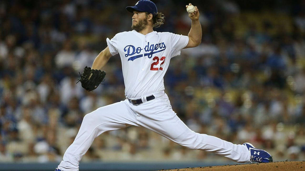 Clayton Kershaw Great Swing Wallpaper