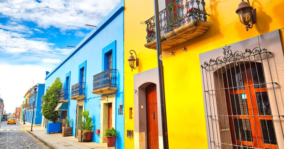 Colorful Residences In Oaxaca Wallpaper