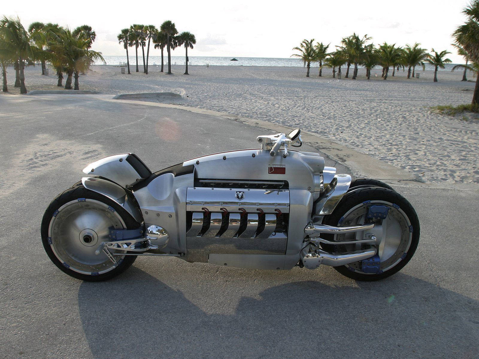 Dodge Tomahawk Side Details Wallpaper