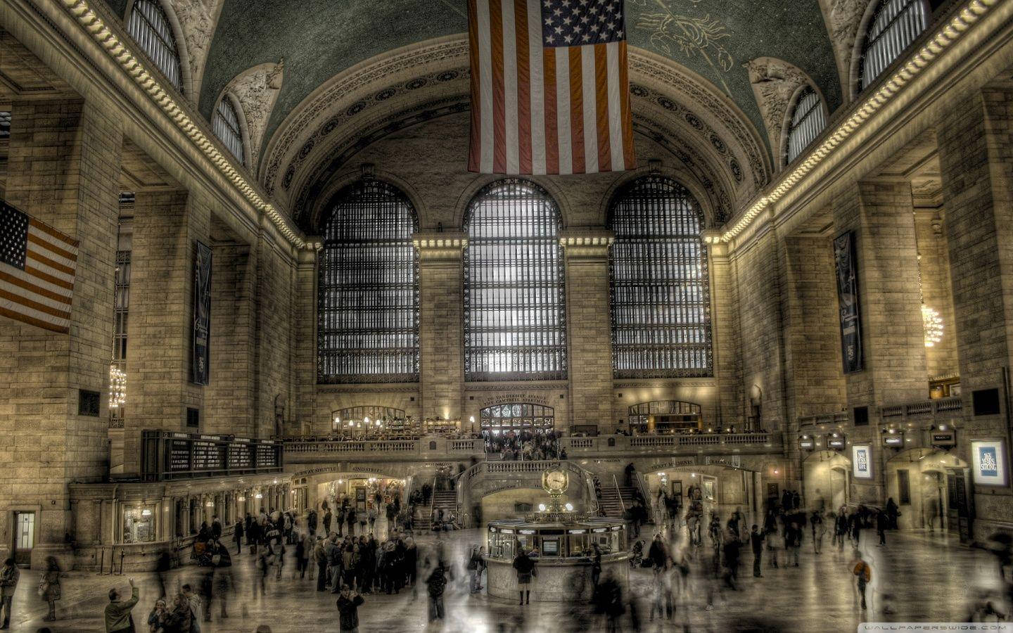 Dreamy Photo Of Grand Central Terminal Wallpaper