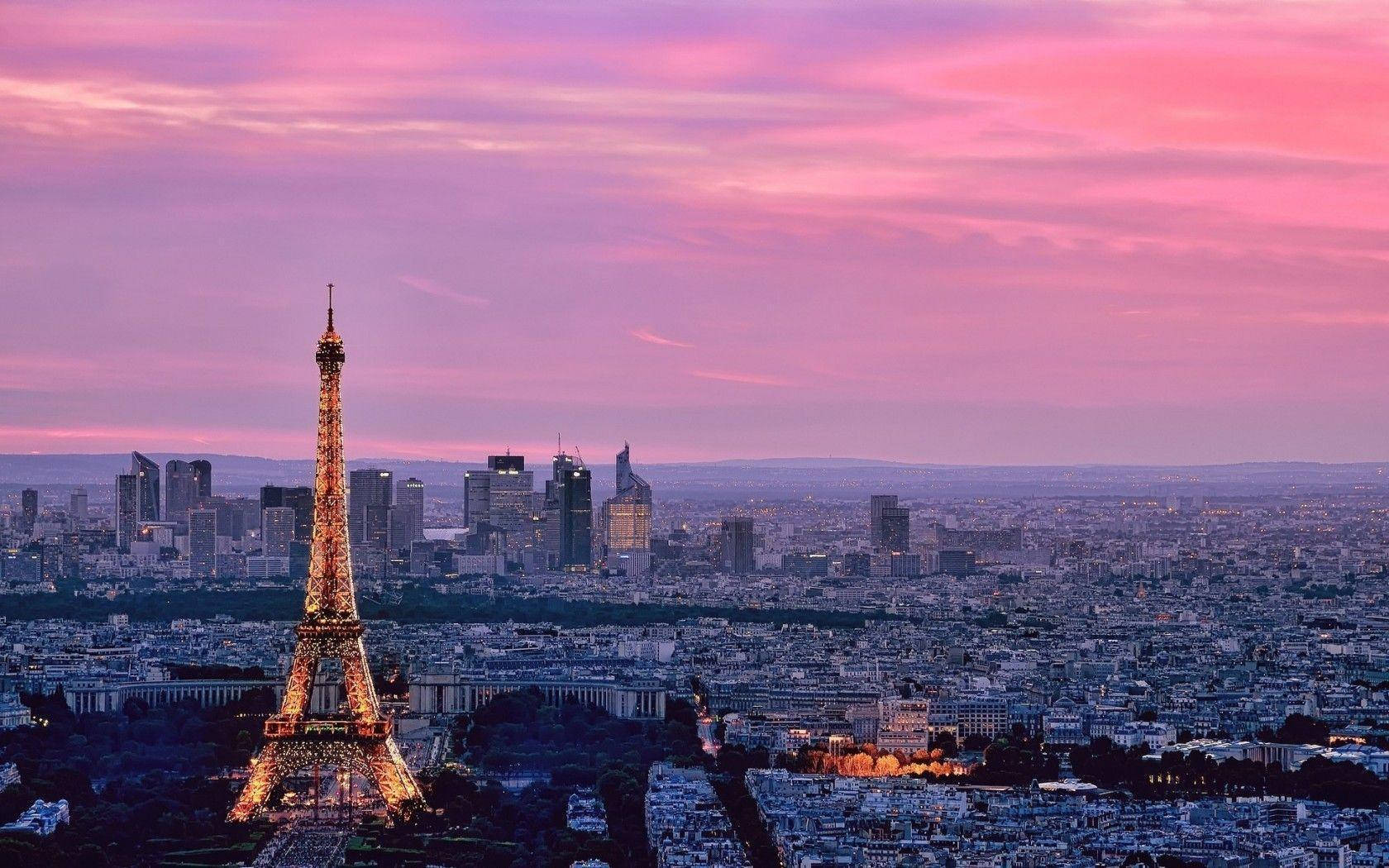Eiffel Tower In Paris, France Wallpaper