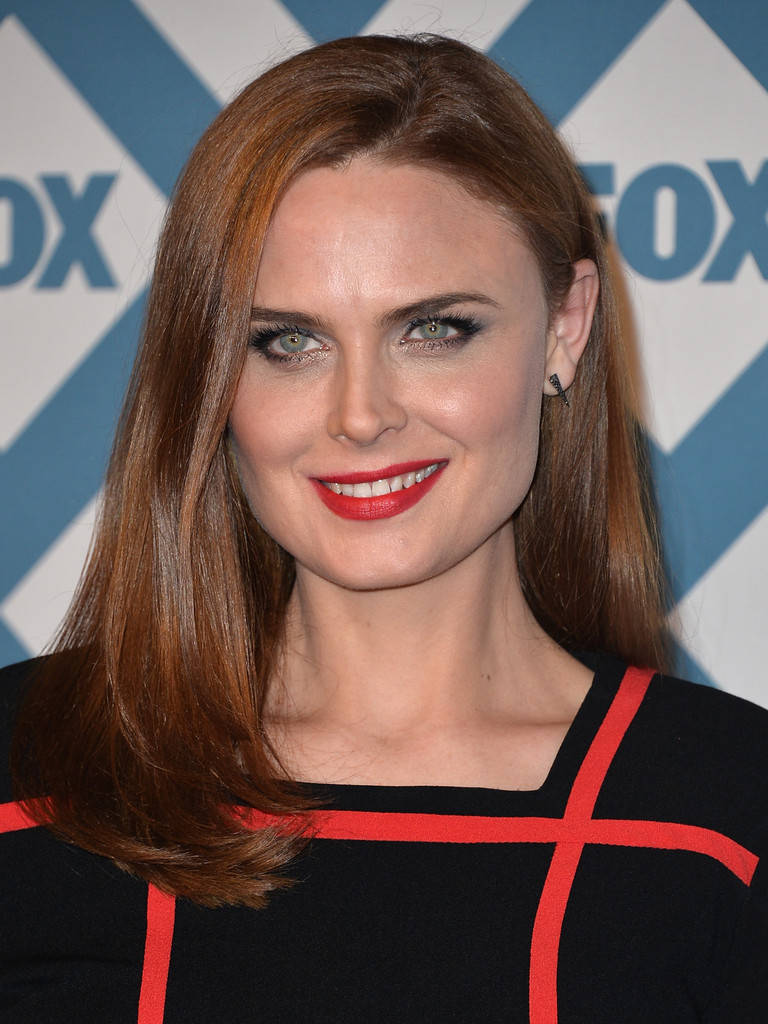 Emily Deschanel Fox Celebrity Wallpaper