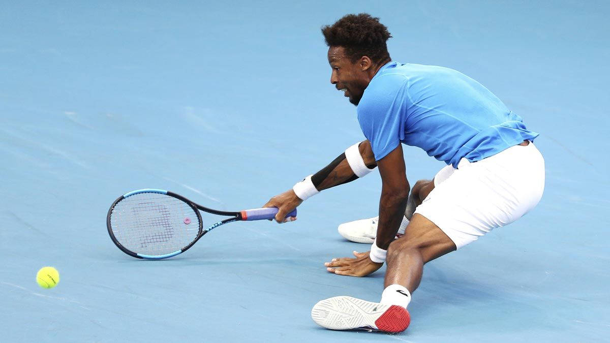 Gael Monfils Nearly Falling Wallpaper