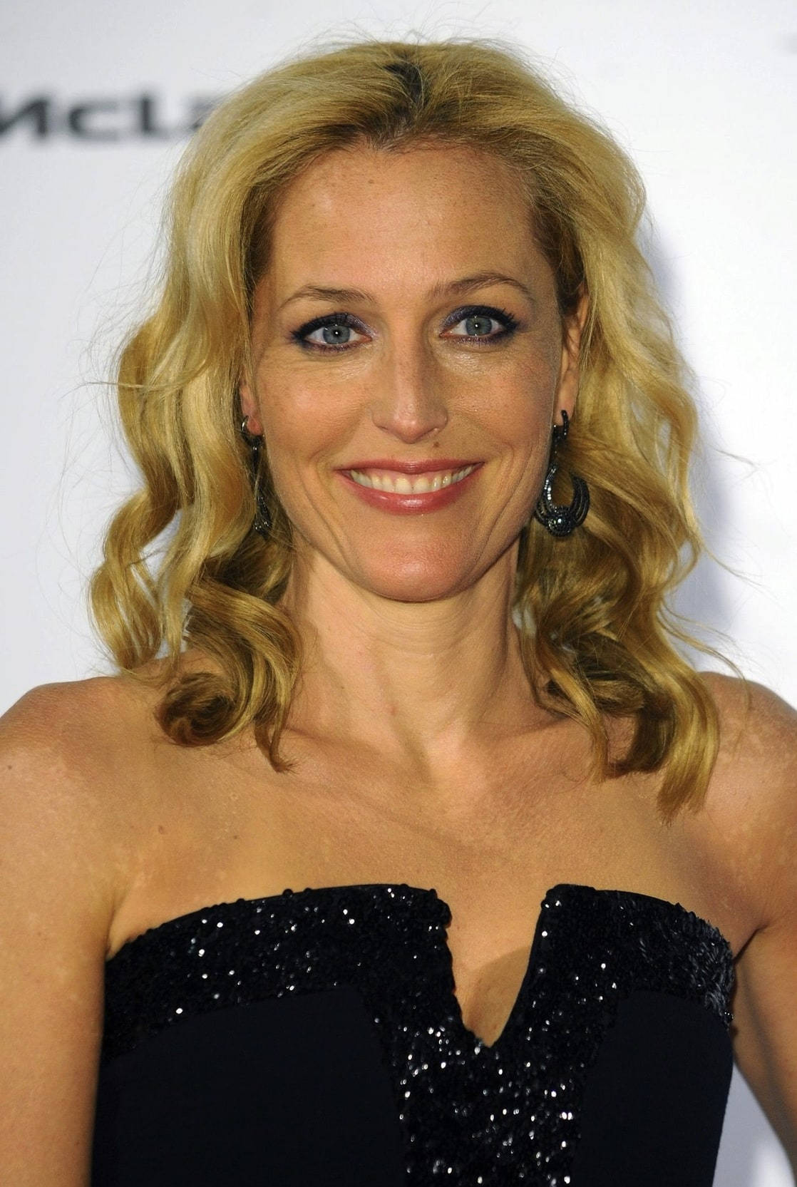 Gillian Anderson Diner Des Grand Chefs London Wallpaper