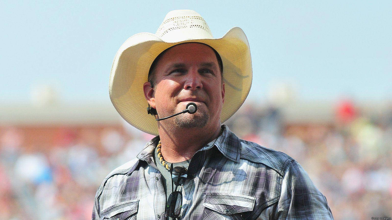 Gray Polo Garth Brooks Wallpaper