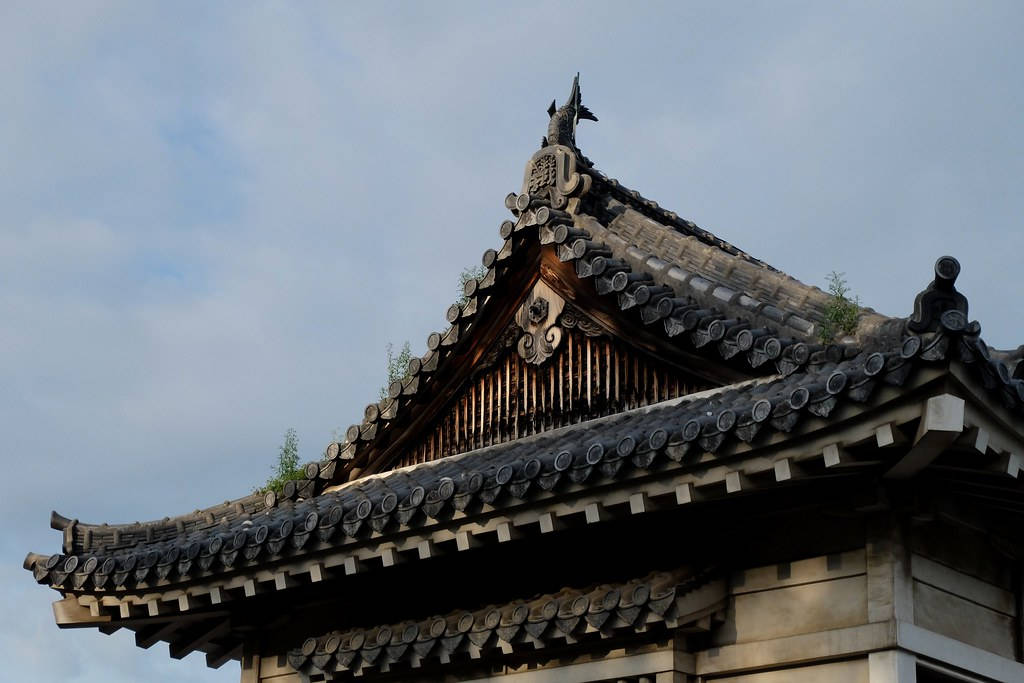 Himeji Castle Roof Wallpaper