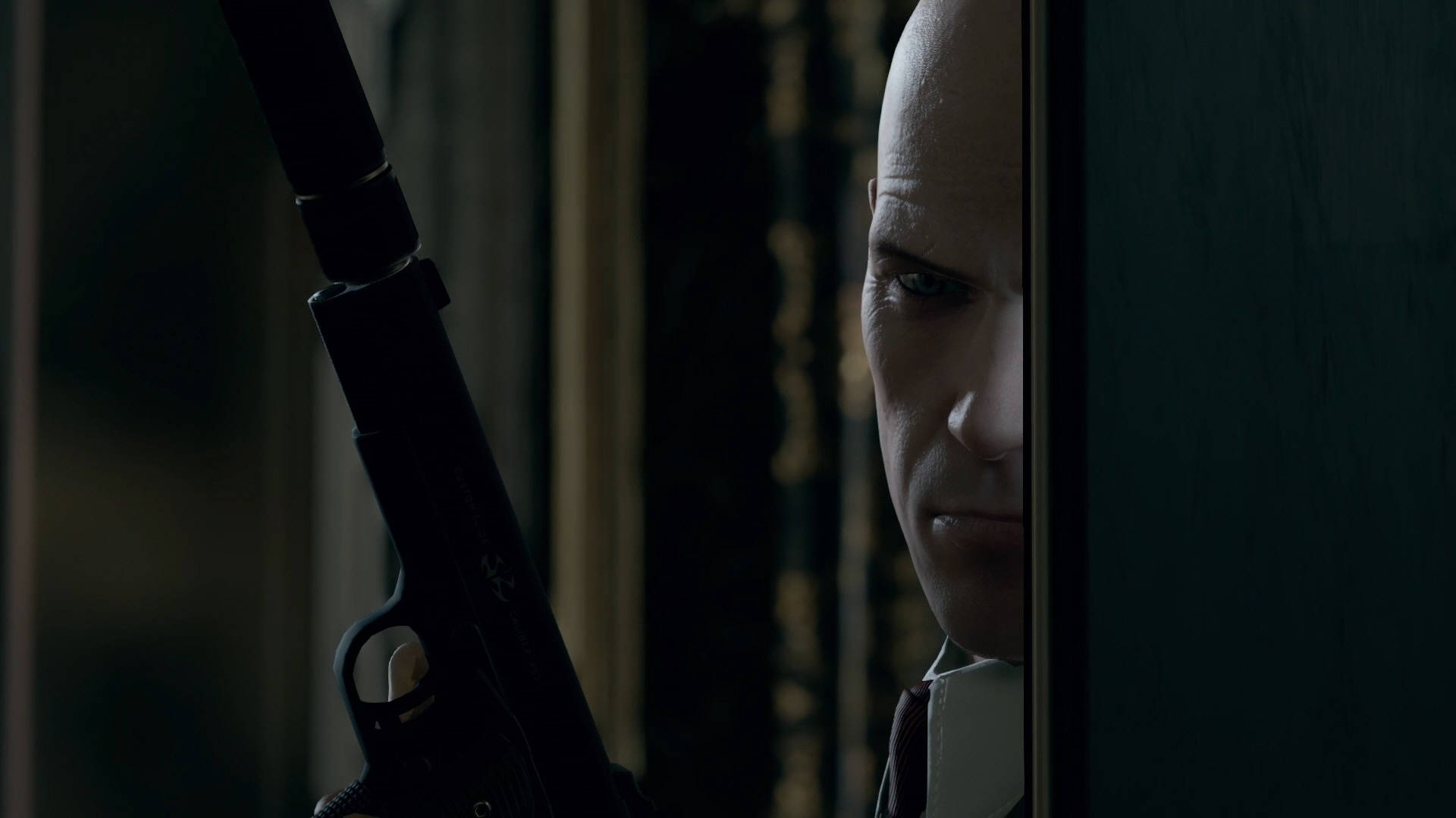 Hitman Hd Peeking With Gun Wallpaper