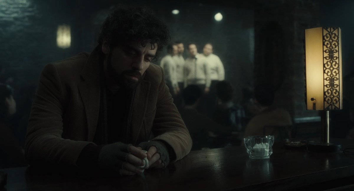 Inside Llewyn Davis On Bar Counter Wallpaper