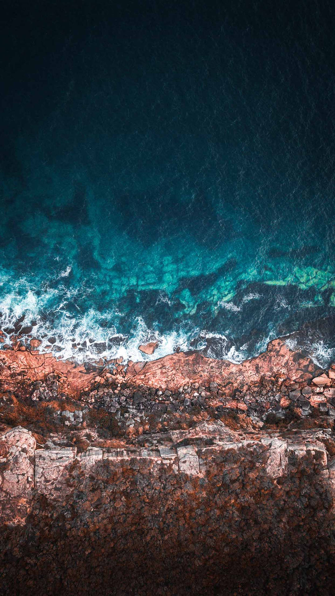 Iphone Xs Ocean Dark Blue Water Wallpaper