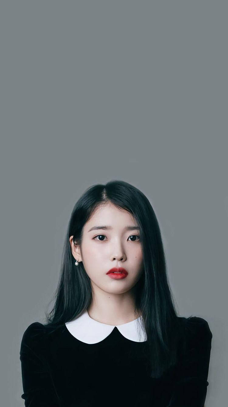 Iu On Plain Grey Wallpaper