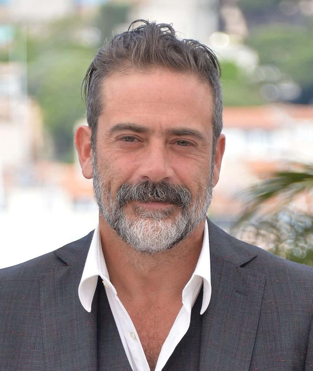 Jeffrey Dean Morgan 1280 X 1519 Wallpaper