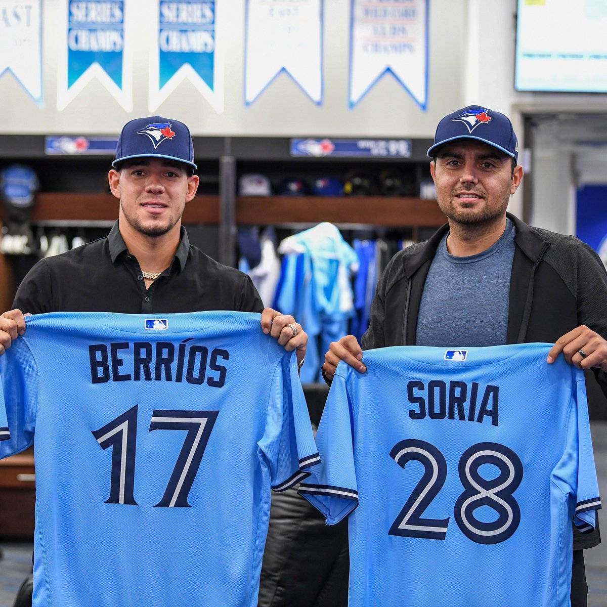 Jose Berrios And Joakim Soria Wallpaper