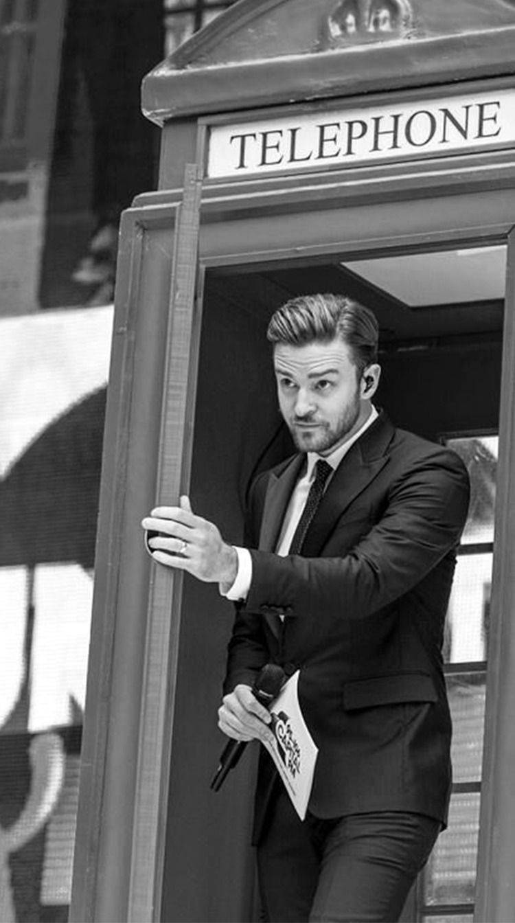 Justin Timberlake Telephone Booth Wallpaper