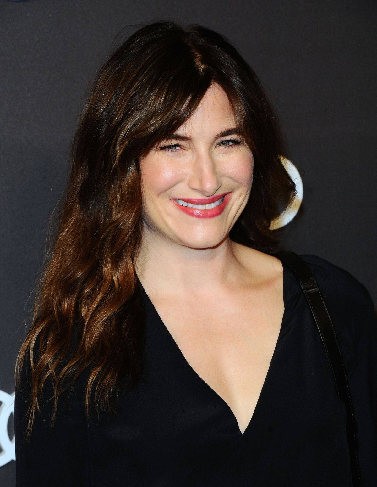 Kathryn Hahn Highest Paid Actress Wallpaper