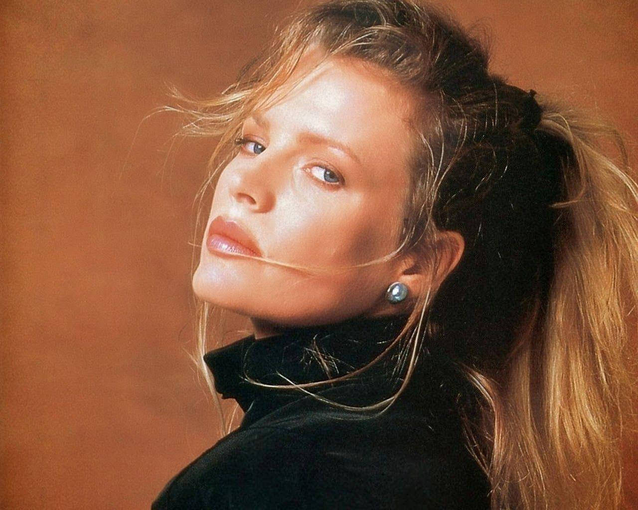 Kim Basinger Artistic Portrait Wallpaper