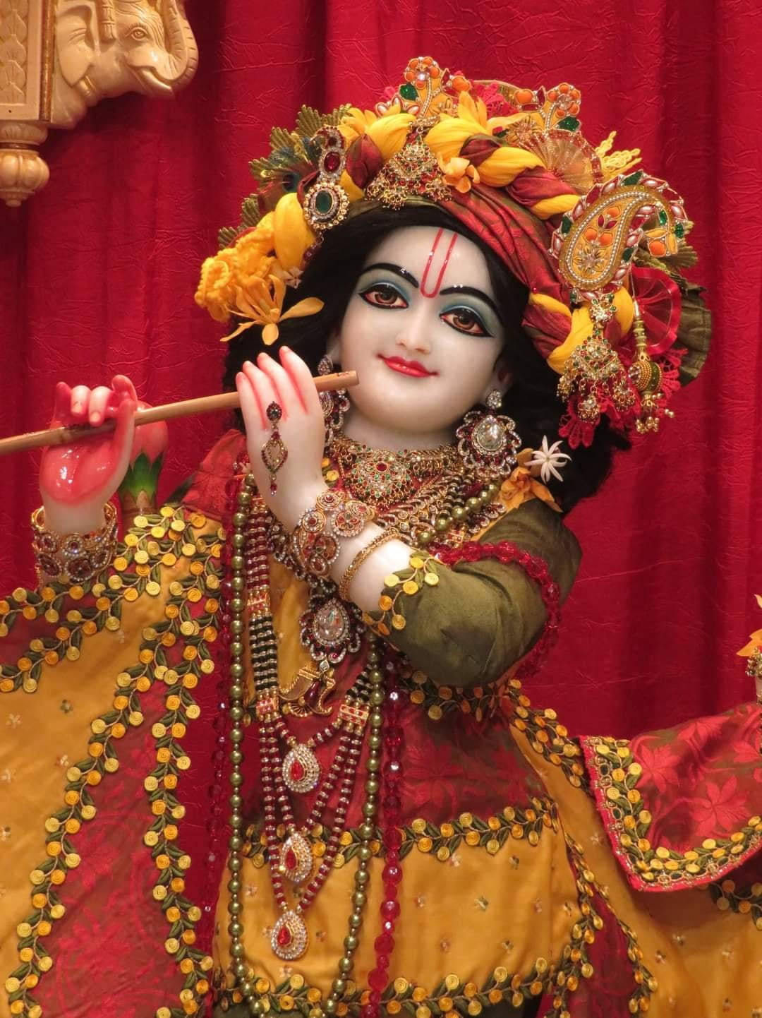 Krishna 3d Red Clothes Flute Wallpaper