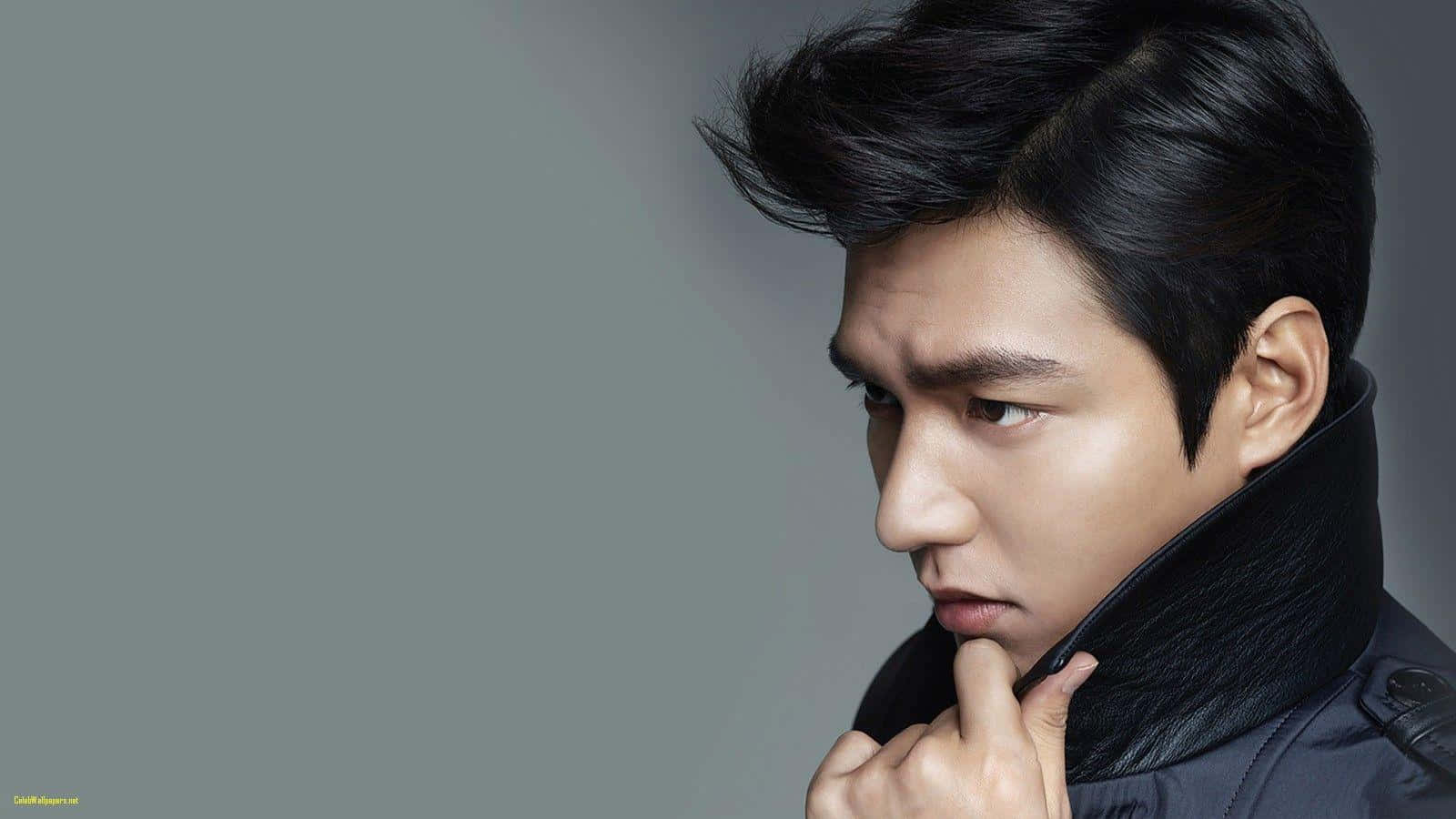 Lee Min Ho Sideview Photo Wallpaper