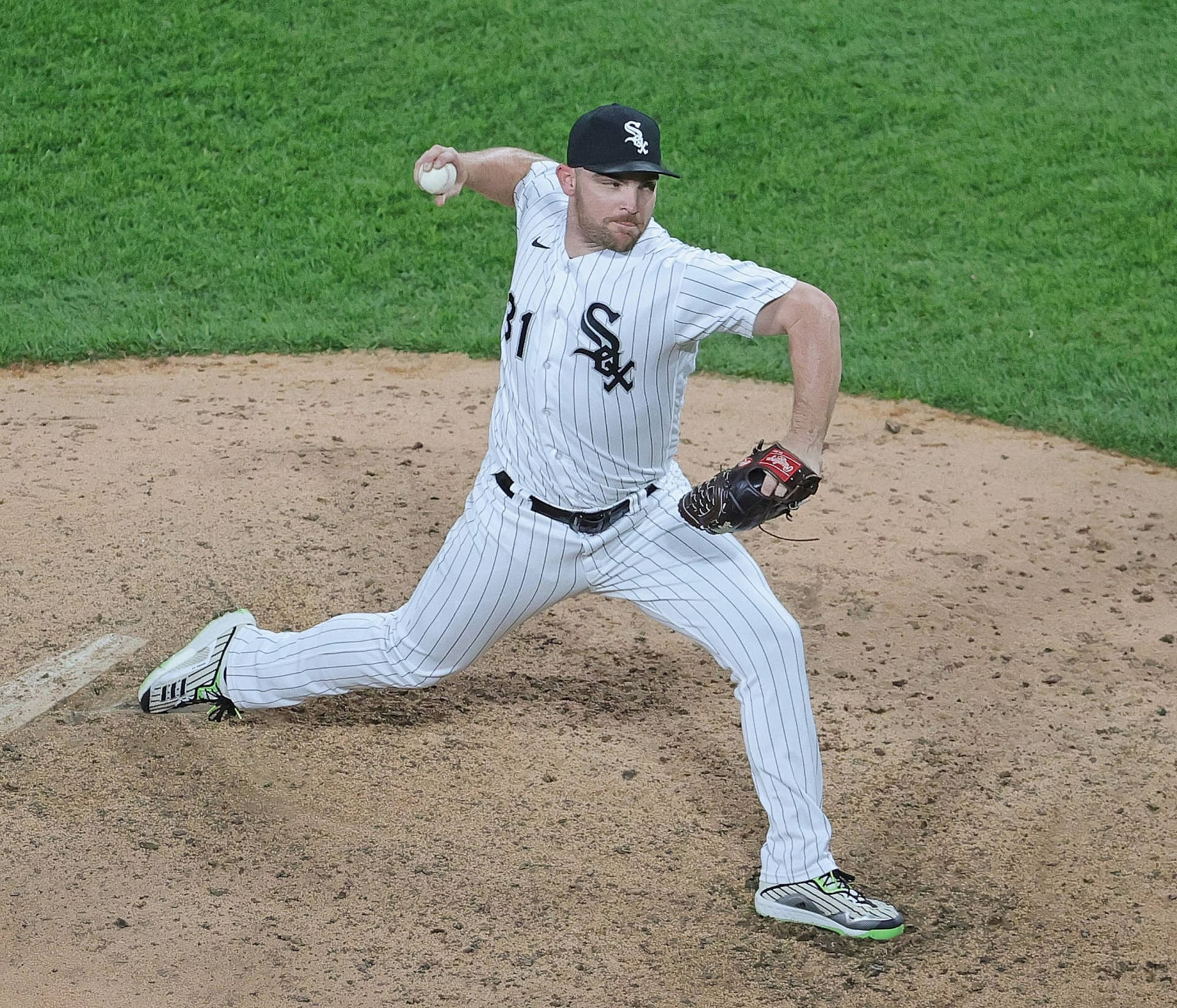 Liam Hendriks Winding Up Wallpaper