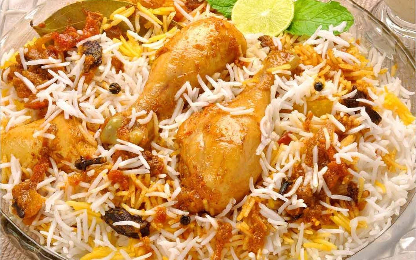 Long White Grain Biryani Wallpaper