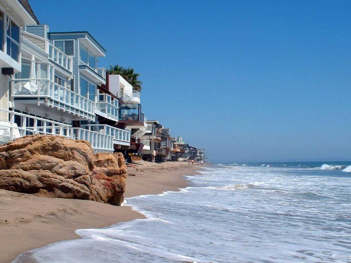 Malibu California Beach House Wallpaper