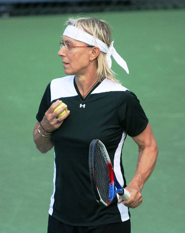 Martina Navratilova Wearing White Headband Wallpaper