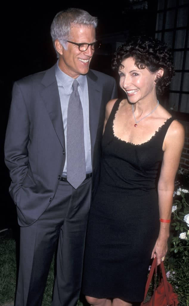 Mary Steenburgen Ted Danson Wallpaper